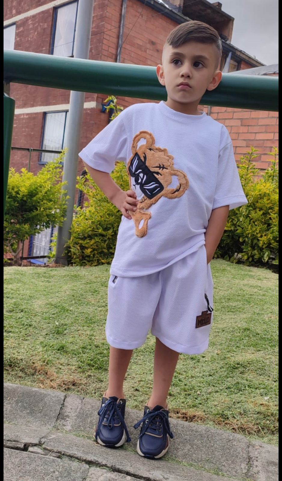 Conjunto deportivo Niño osito K4