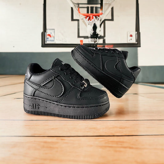 Mini Nike Air Force One Clásico para Niños - ¡Comodidad y Estilo para los Más Pequeños!